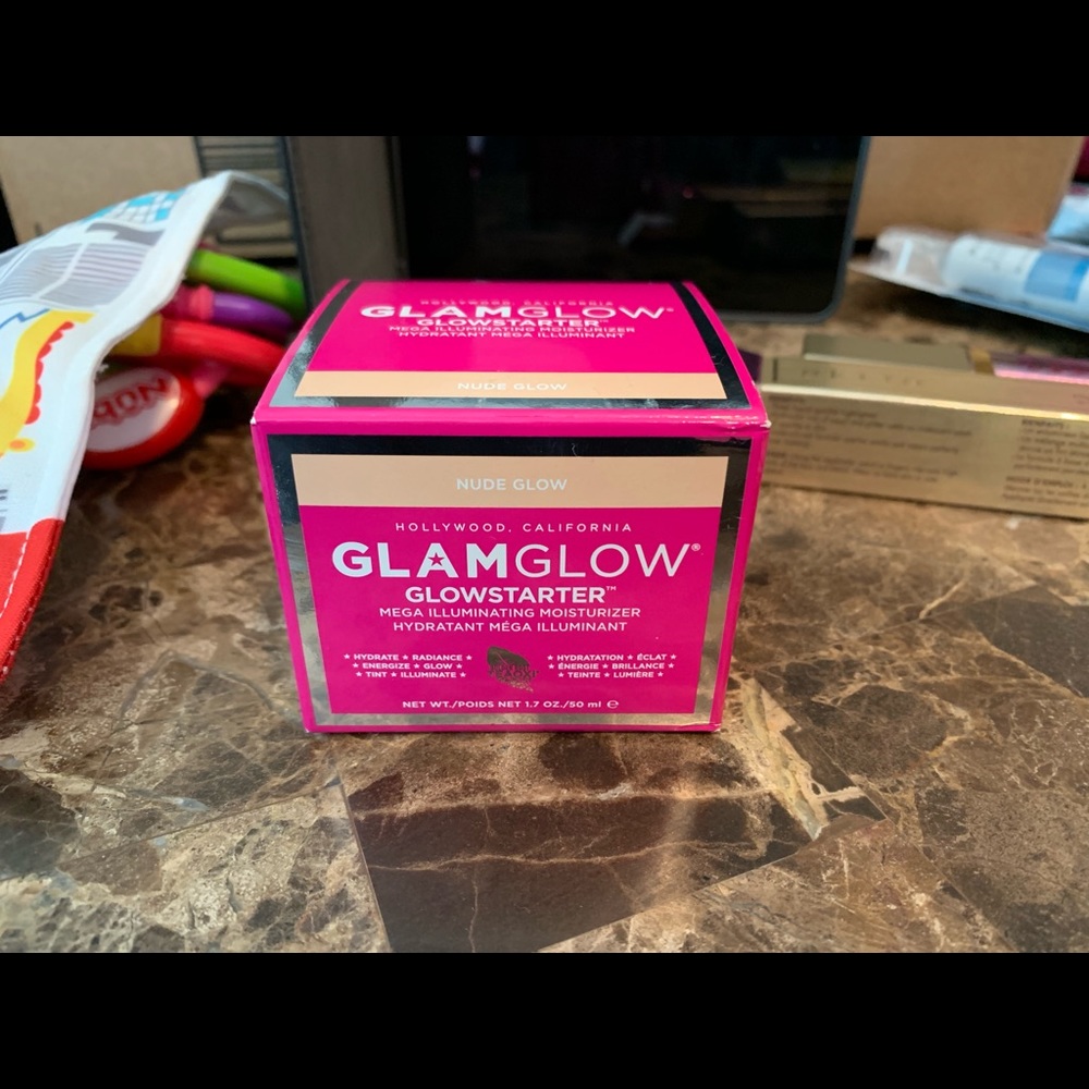 Glam glow nude glow